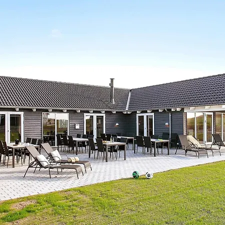 Luxury Retreat With Pool - By Traum Σπίτι διακοπών *