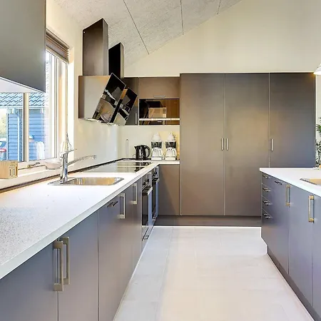 Luxury Retreat With Pool - By Traum Bogense