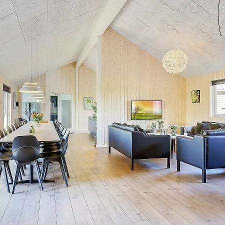 Holiday home 30 Person In