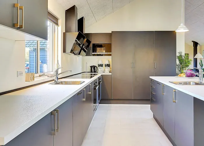 Luxury Retreat With Pool - By Traum Bogense